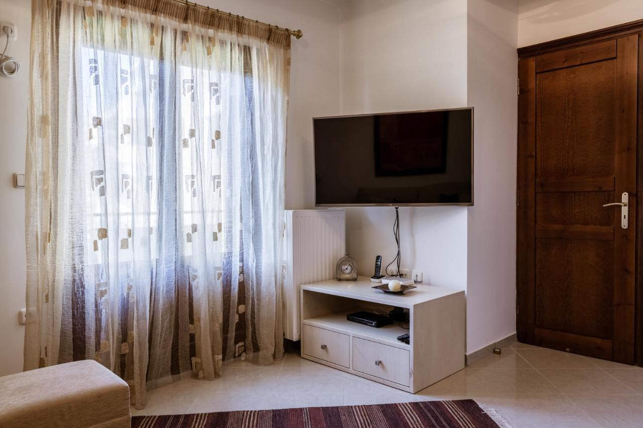 Вілла Cactus Maisonette Near Airport Порто-Рафті Екстер'єр фото